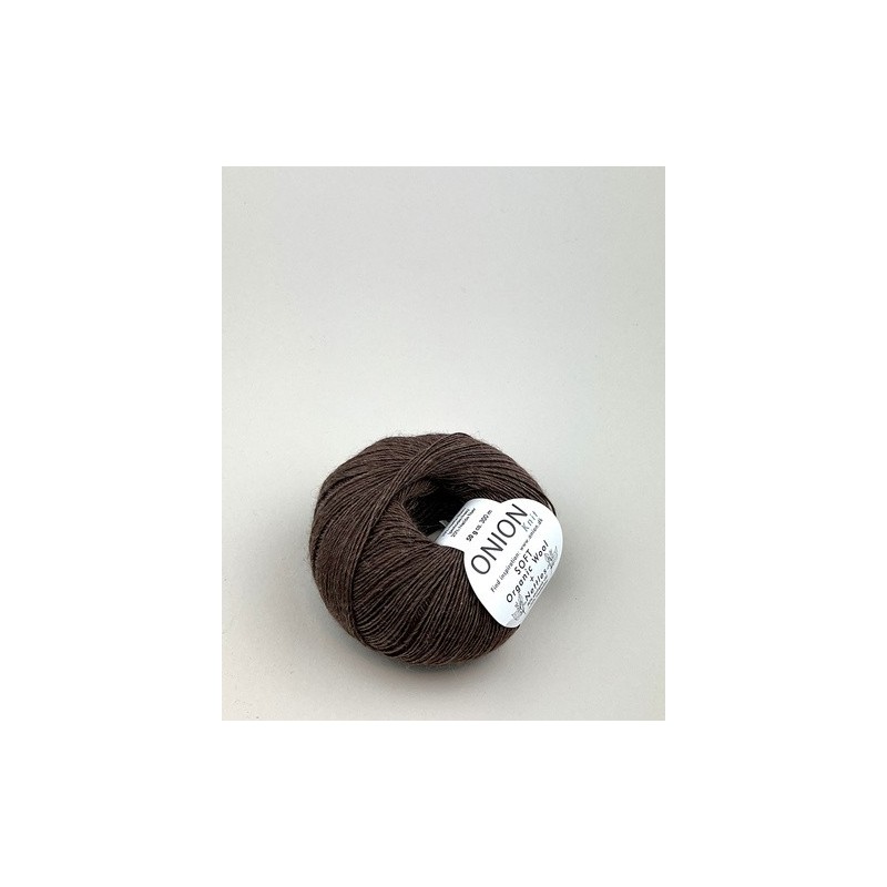 soft organic wool + nettles - onion