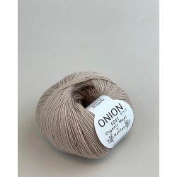 soft organic wool + nettles